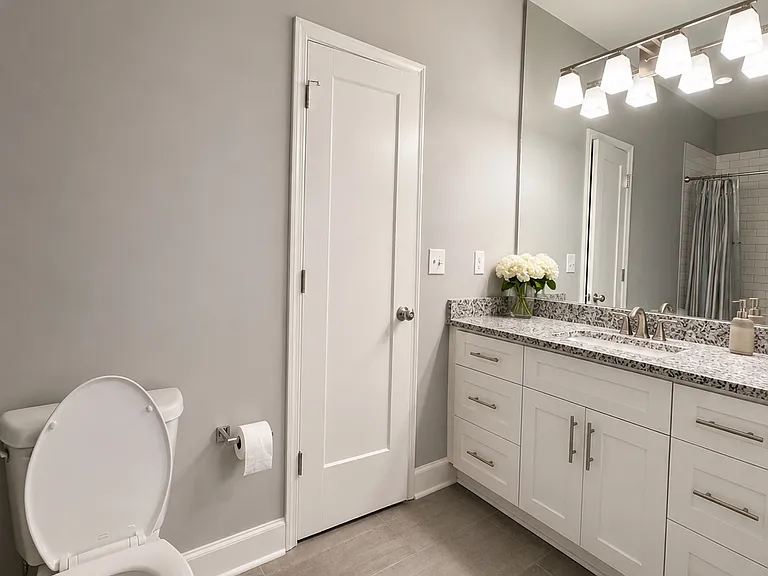 2204 Forrest Pl NW — Photo 10