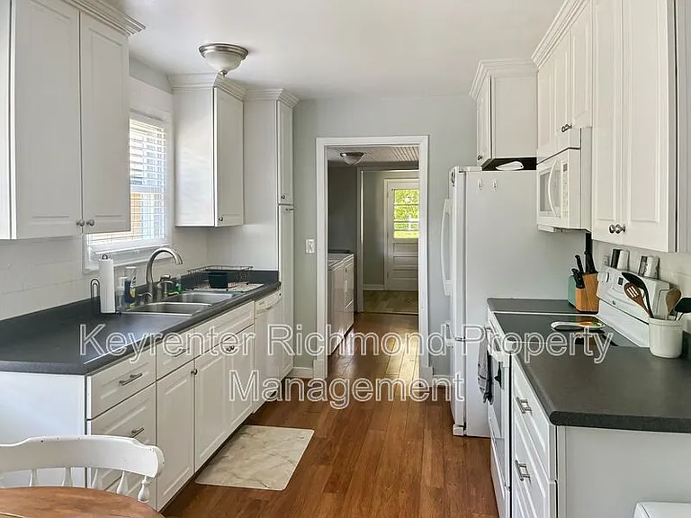 10015 Seminole Rd — Photo 7