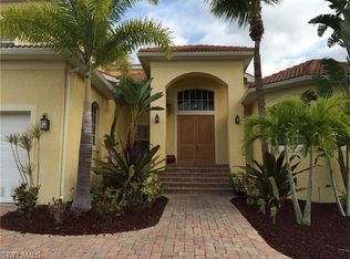 12150 Shoreview Dr, Matlacha, FL 33993