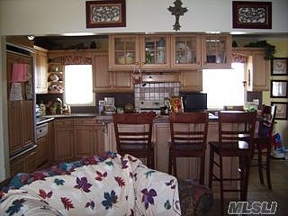 3rd image of 1684 New Hyde Park Rd