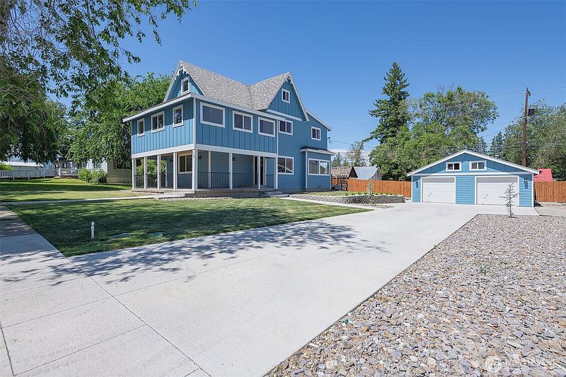 3rd image of 209 W Ash Street