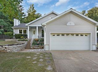 2531 Elm Forest Ct, Ballwin, MO