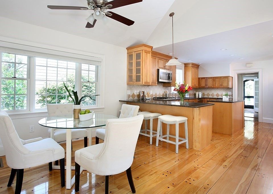 76 Ardsmoor Rd, Melrose, MA 02176 Zillow