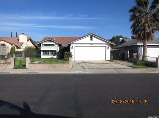 430 Oakwood Ct, Los Banos, CA 93635
