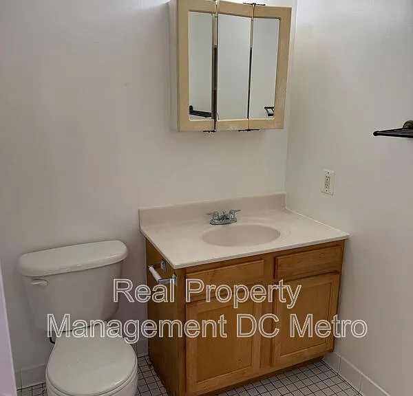 1441 Spring Rd NW #202 — Photo 15