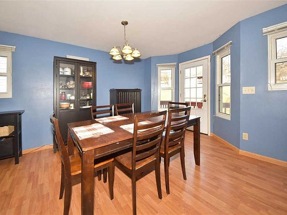4th image of 1605 Ville Cecelia Ln
