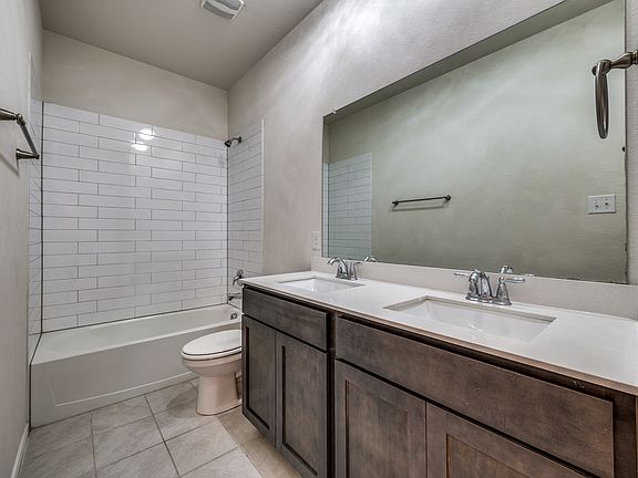 5th image of 13405 Arvelo Dr