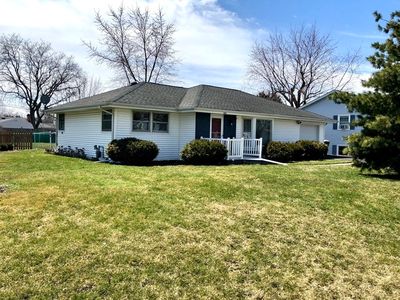 2413 Deerpath Dr, Lindenhurst, IL, 60046