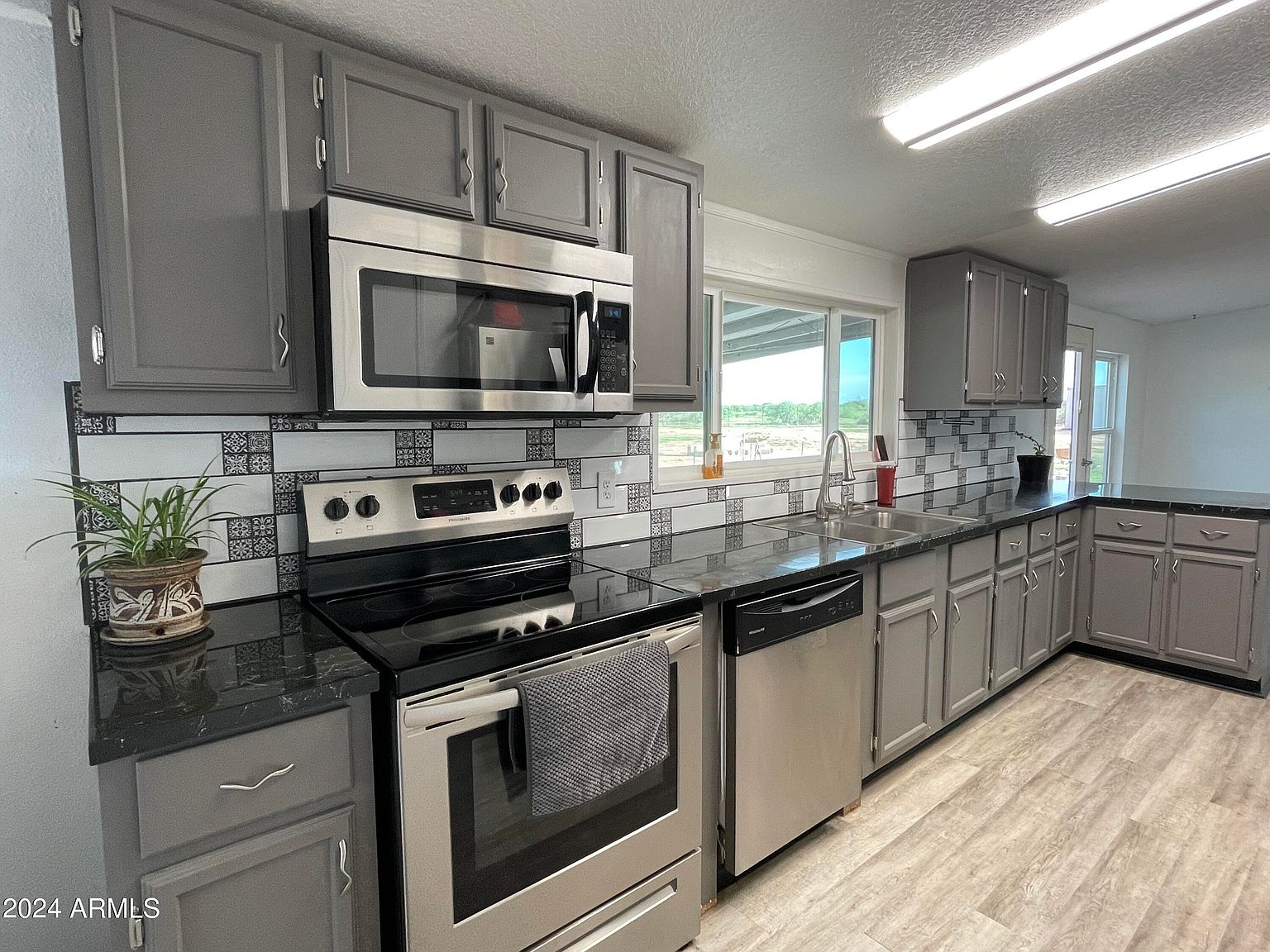 13125 W Zodiac Dr, Eloy, AZ 85131 | Zillow