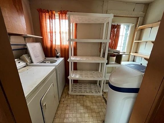 5th image of 510 D St