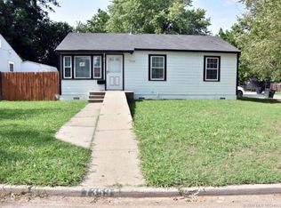 7359 E King Pl, Tulsa, OK 74115