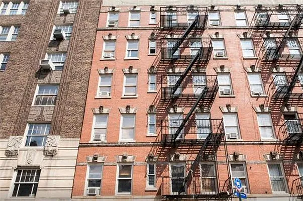 Rented by Compass | media 22