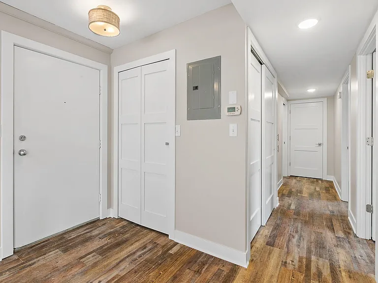 121 Washington Ave S #502 — Photo 10