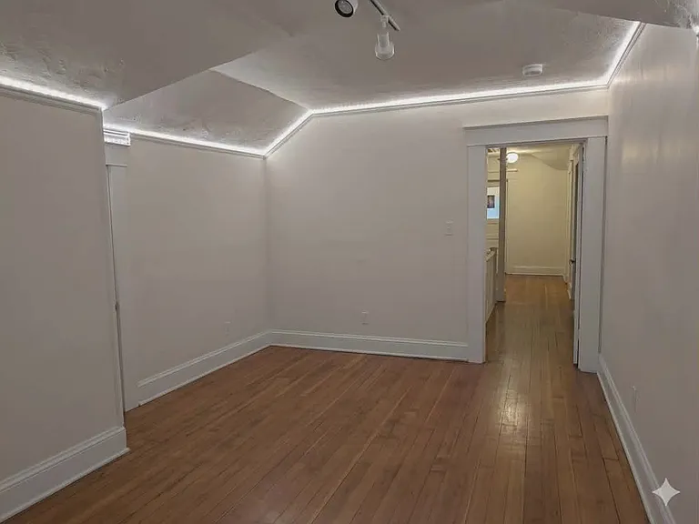 5025 NE Cleveland Ave — Photo 5