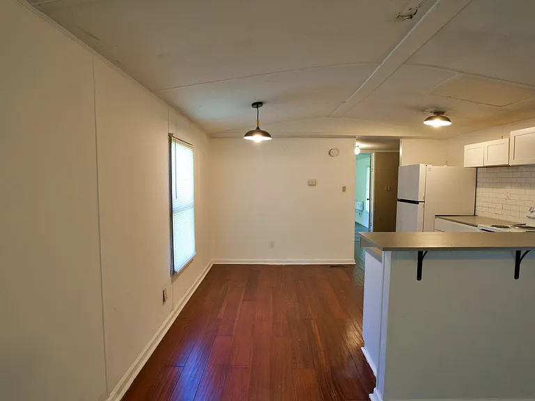 1111 Alexandria Rd SW — Photo 10