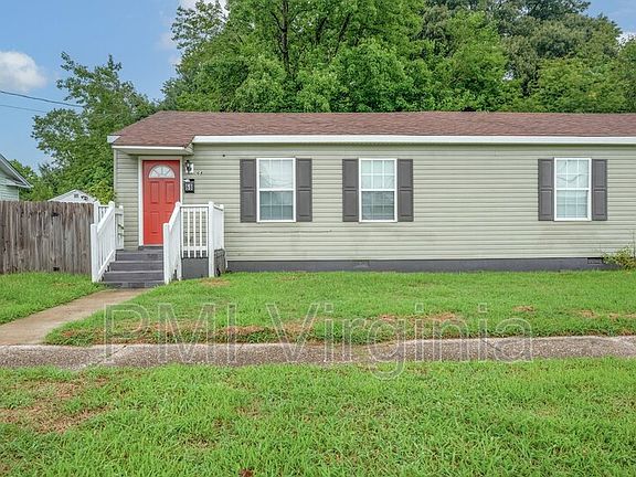 3rd image of 68 Carver Cir