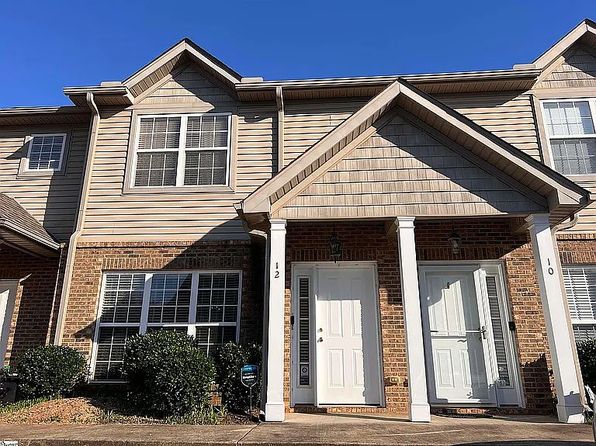 12 Amity Ln