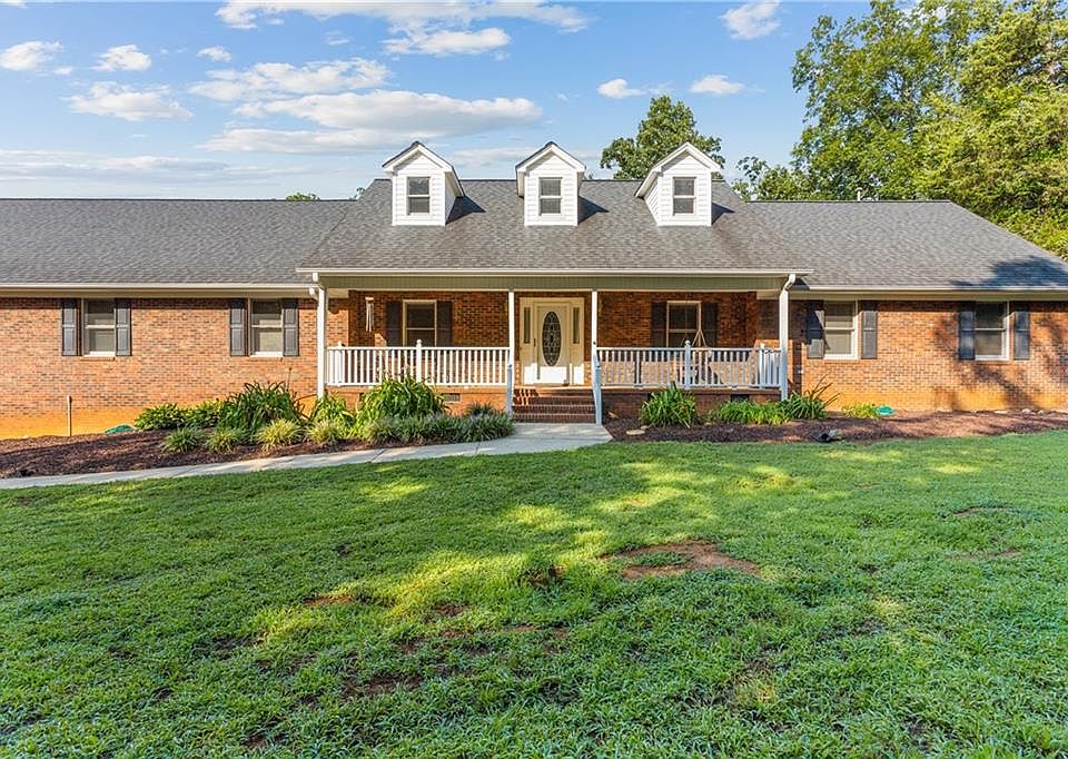 1st image of 4682 Riverwood Trl