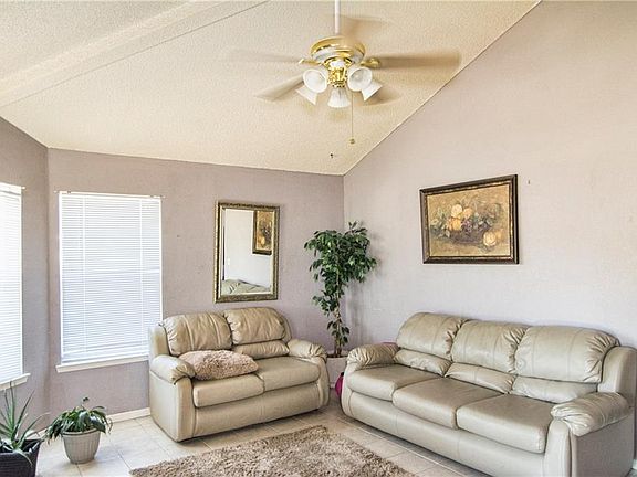 3rd image of 1268 Desierto Seco Dr