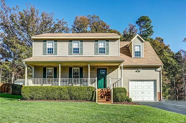1st image of 8535 Woodlake Dr