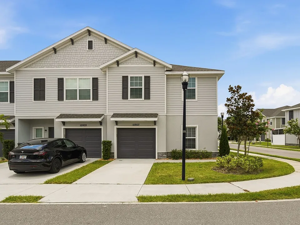 10907 Quickwater Ct