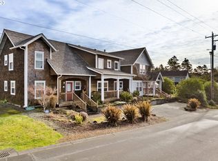 174 4th St S, Manzanita, OR 97130