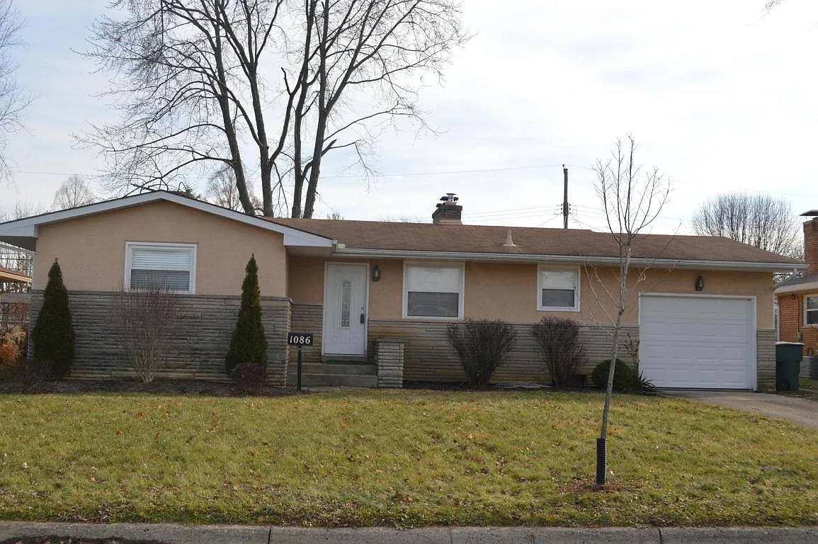 1086 Saint Agnes Ave photo 1