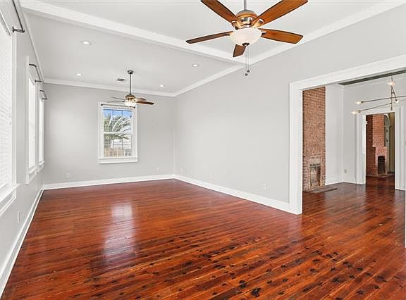 3rd image of 1201 France St