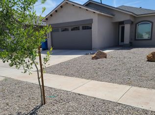 11048 Gem Valley Rd, Socorro, TX 79927