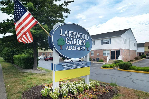 Lakewood Garden Apartments — Photo 17