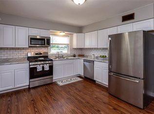 1901 52nd St, Des Moines, IA 50310