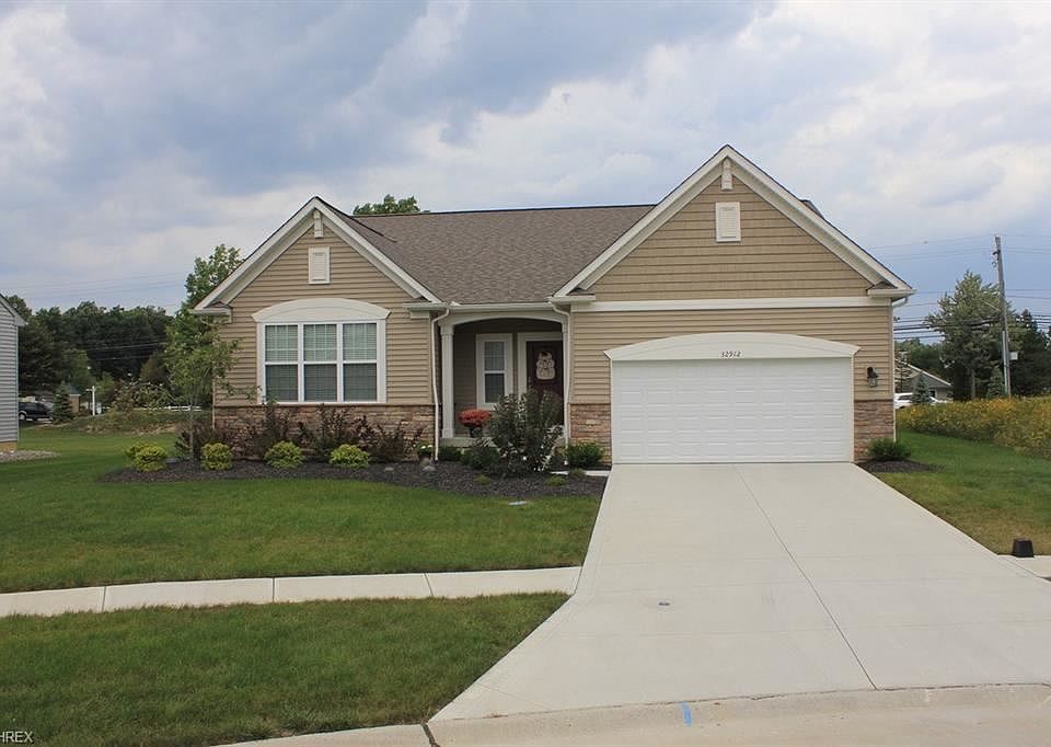 1st image of 32912 Mitchell Ct