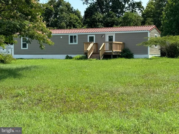 17315 Dodge City Rd, Bowling Green, VA 22427