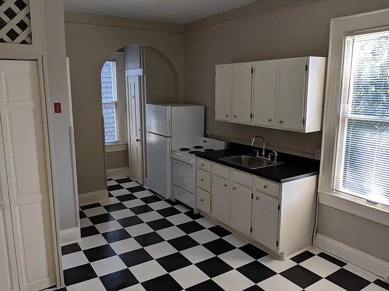 725 Graydon Ave #2 — Photo 13