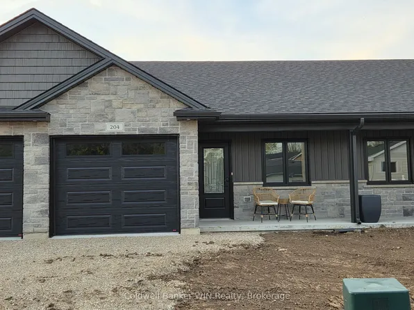 204 Elgin St, Minto, ON N0G 2V0