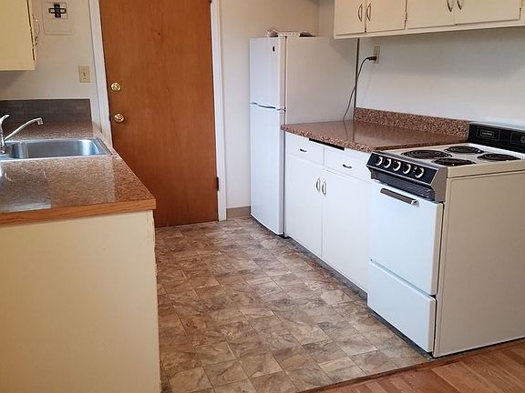 5th image of 1907 Daniels St APT 23