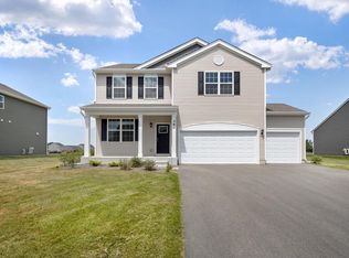 340 Hemlock Ln, Oswego, IL 60543