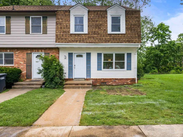 1114 Mountain View Dr, Harrisonburg, VA 22801