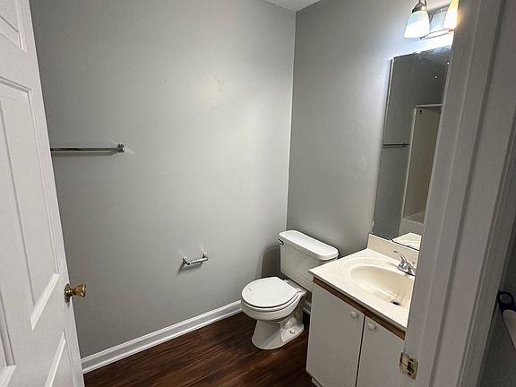 4th image of 105 Wheeless Cir APT S