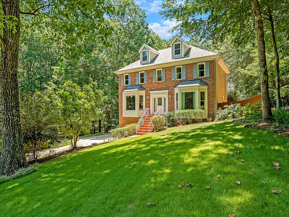 1st image of 202 Nacoochee Dr