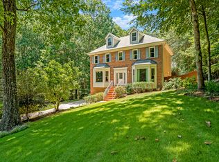 202 Nacoochee Dr, Woodstock, GA 30188