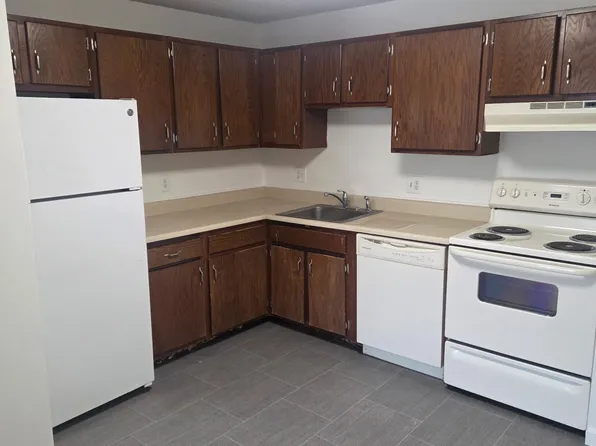 12 Saint James Pl #609, Nashua, NH 03062