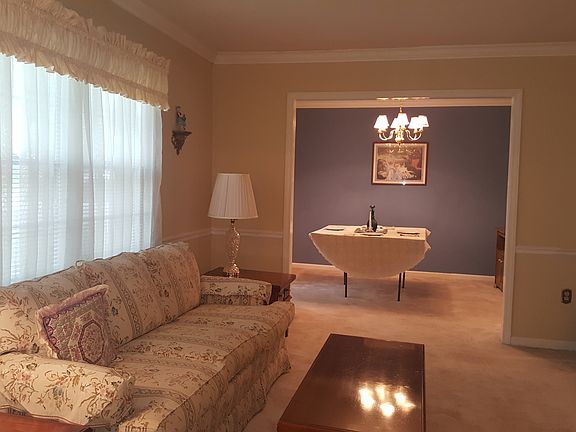 Living rm opens to dining rm