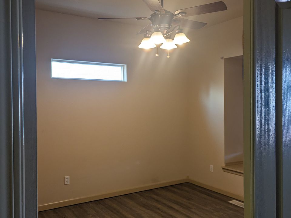 2nd image of 4806 Silver Hills Dr