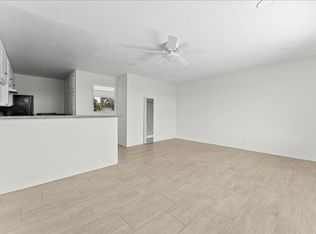 4945 W 118th Pl SUITE 10, Hawthorne, CA 90250