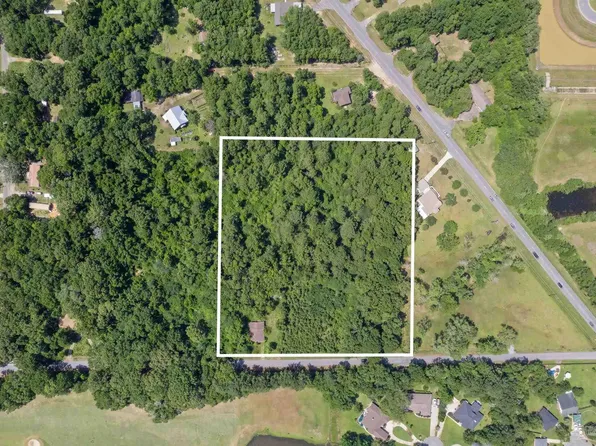 3250 Tunnel Rd, Pace, FL 32571