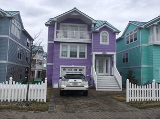 413 8th St, Beach Haven, NJ 08008
