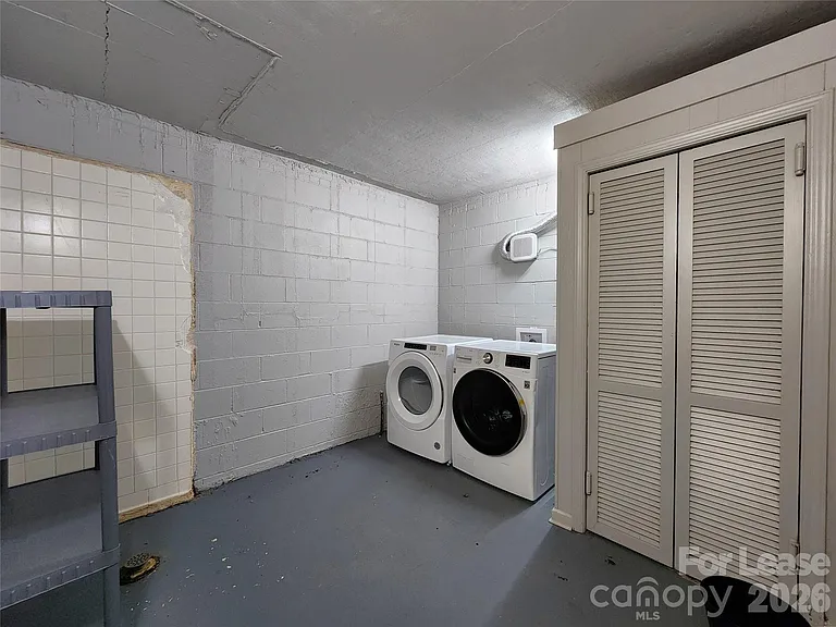 3340 Silver Stream Rd — Photo 22