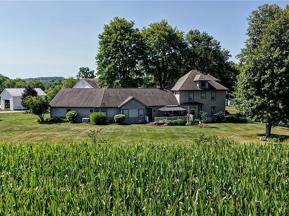 4th image of 10557 Soehnlen Rd NW