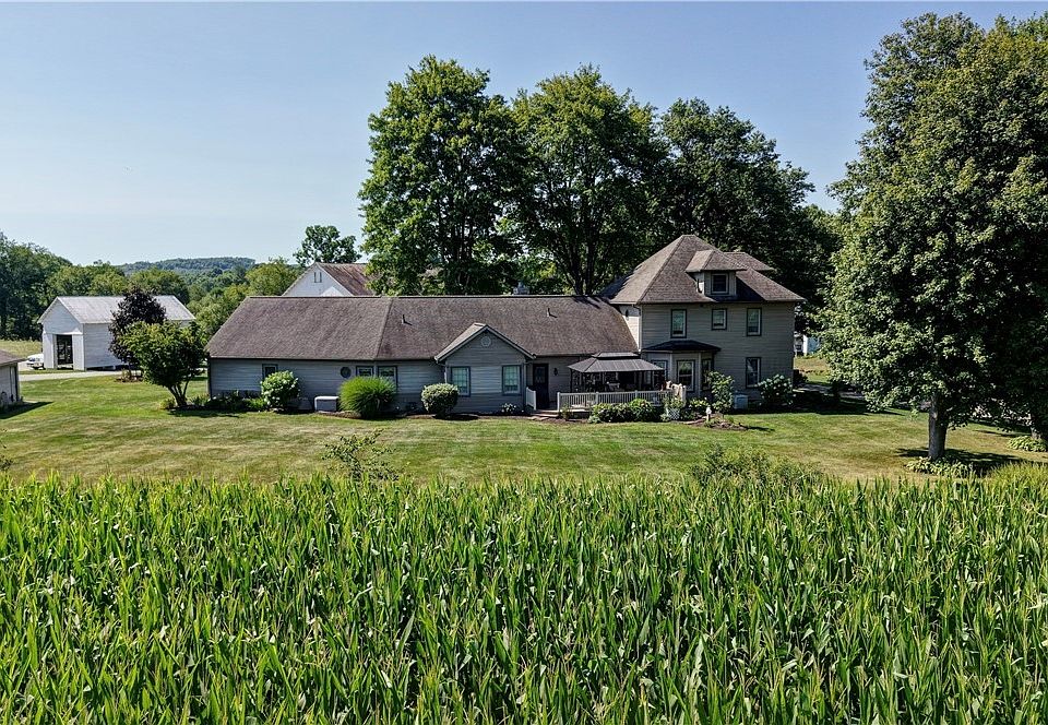 4th image of 10557 Soehnlen Rd NW